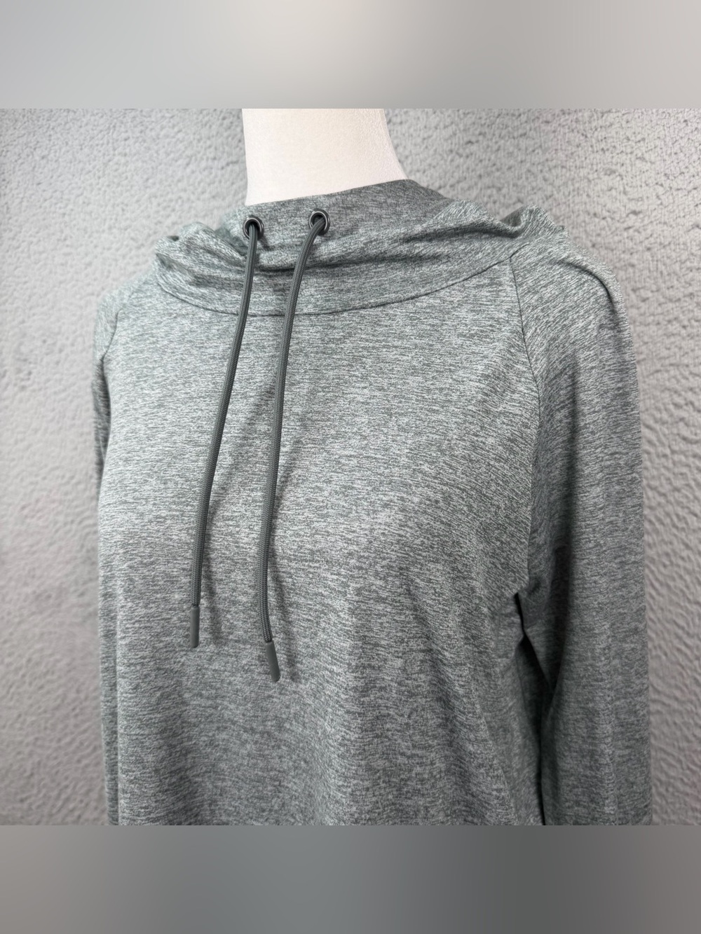 Athleta Uptempo Hoodie Sweatshirt Womens Medium Heather Green Long Sleeve Active